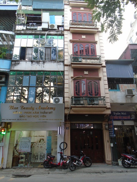 Bán nhà phố Hồng Tiến Long Biên 63m2, 5Tầng thang máy nhập khẩu, có Gara oto